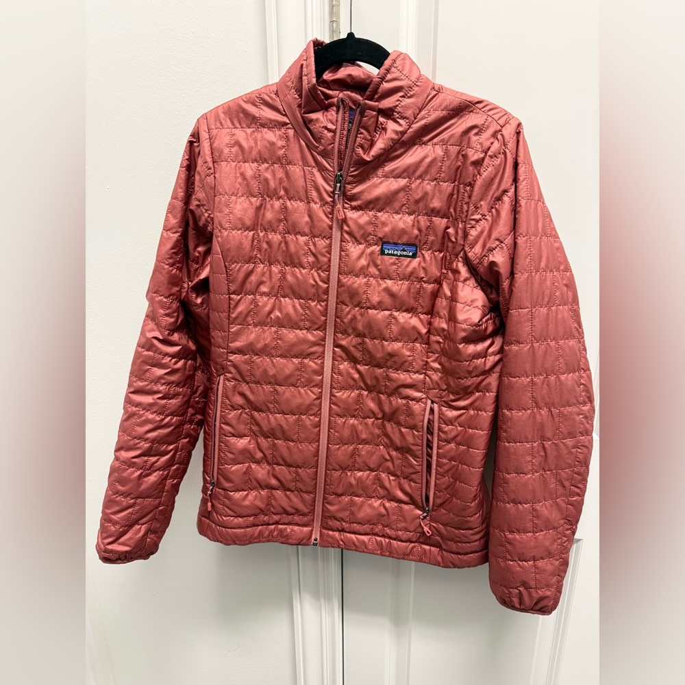 Patagonia Nano Puff Insulated Jacket in Rosehip, Size Medium